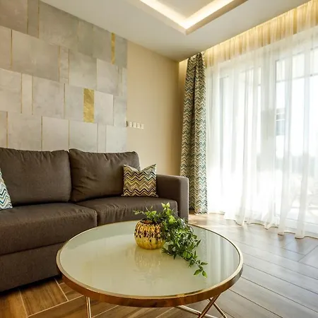 Royal Cafe Apartament